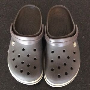 Crocs (Brown) size women’s 9